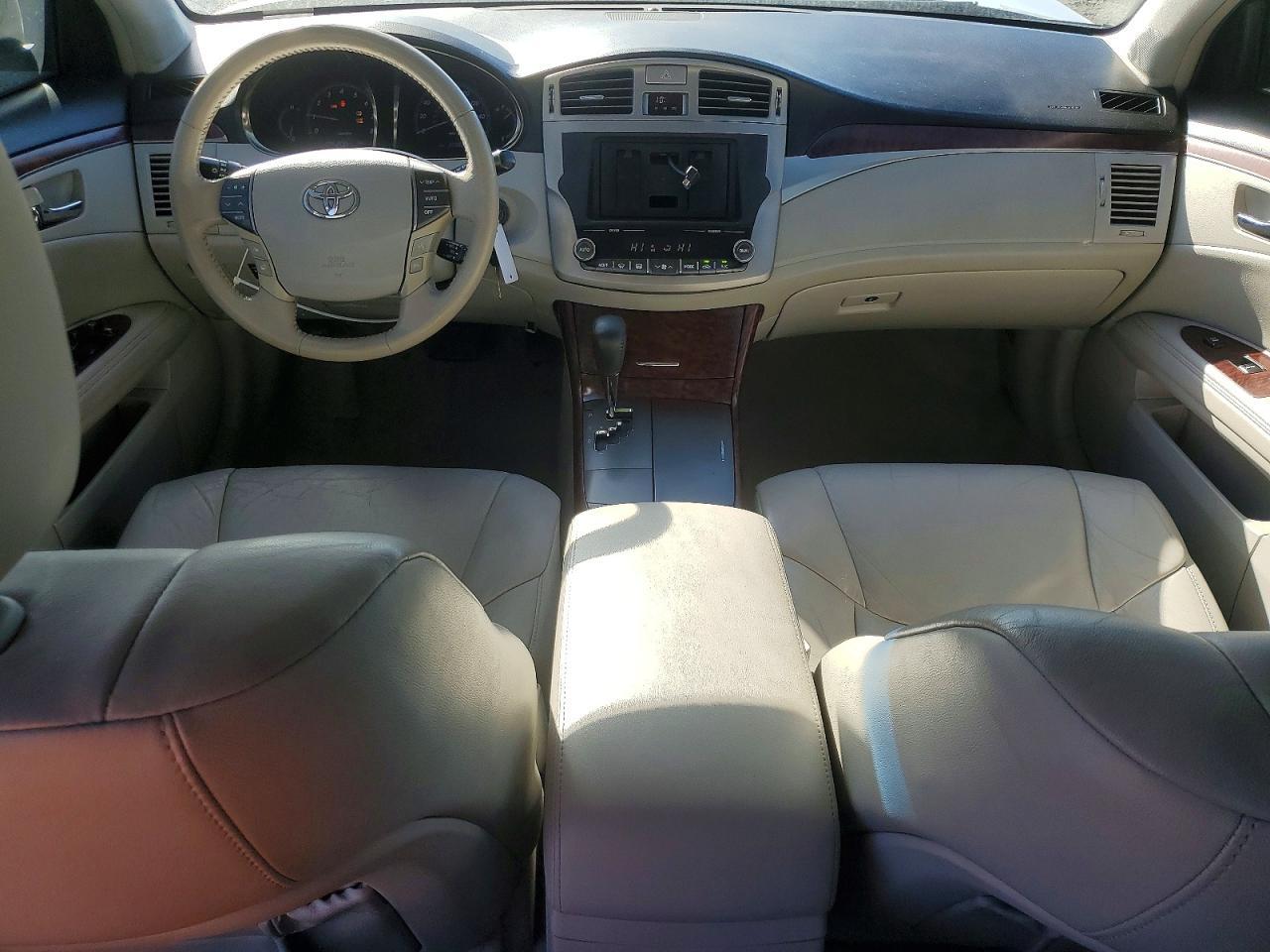 2012 Toyota Avalon Base