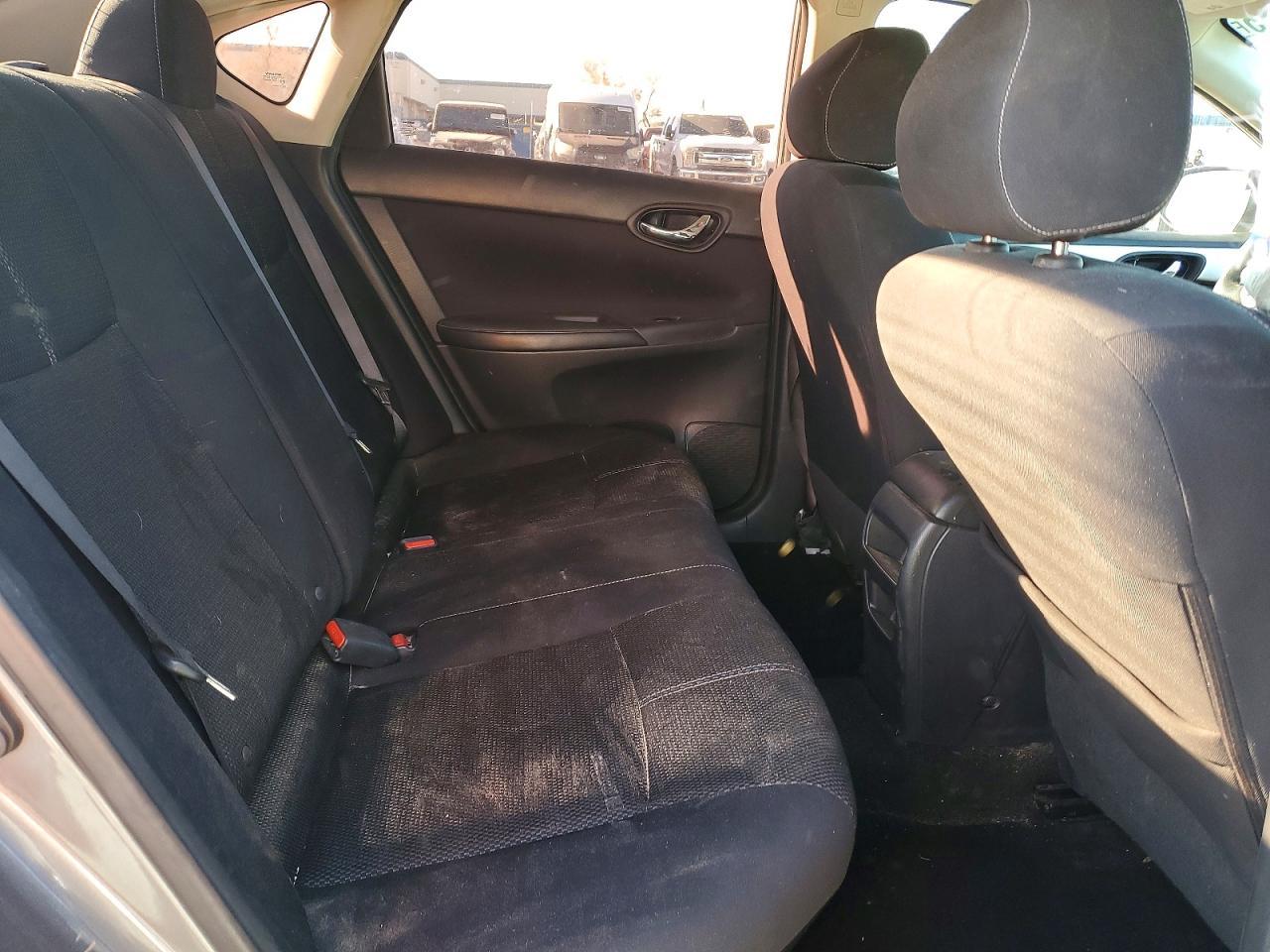 2016 Nissan Sentra s