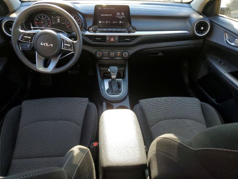 2022 KIA Forte lxs