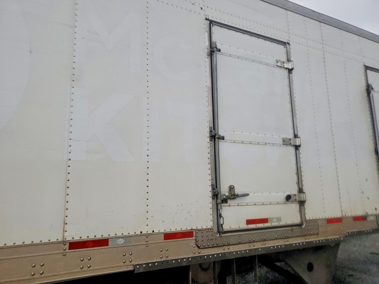 2015 Utility V2SRA Refrigerated Van Trailer
