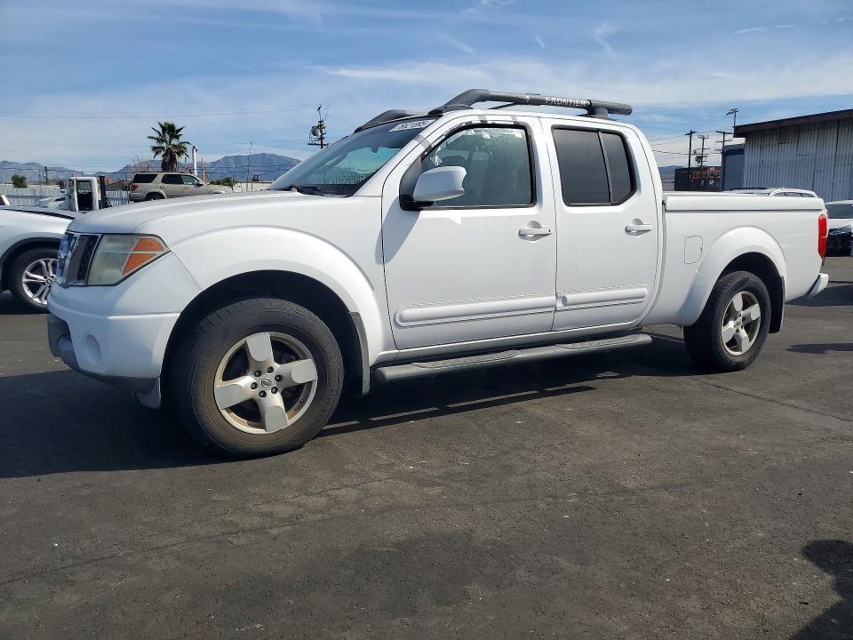 2007 Nissan Frontier Crew cab le