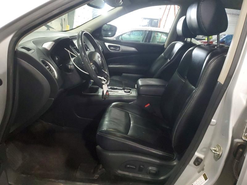 2017 Nissan Pathfinder s