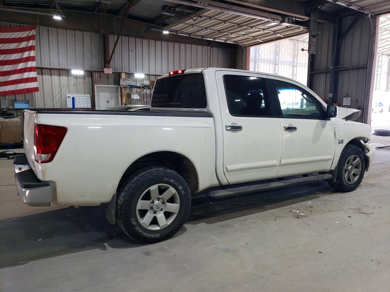 2004 Nissan Titan XE