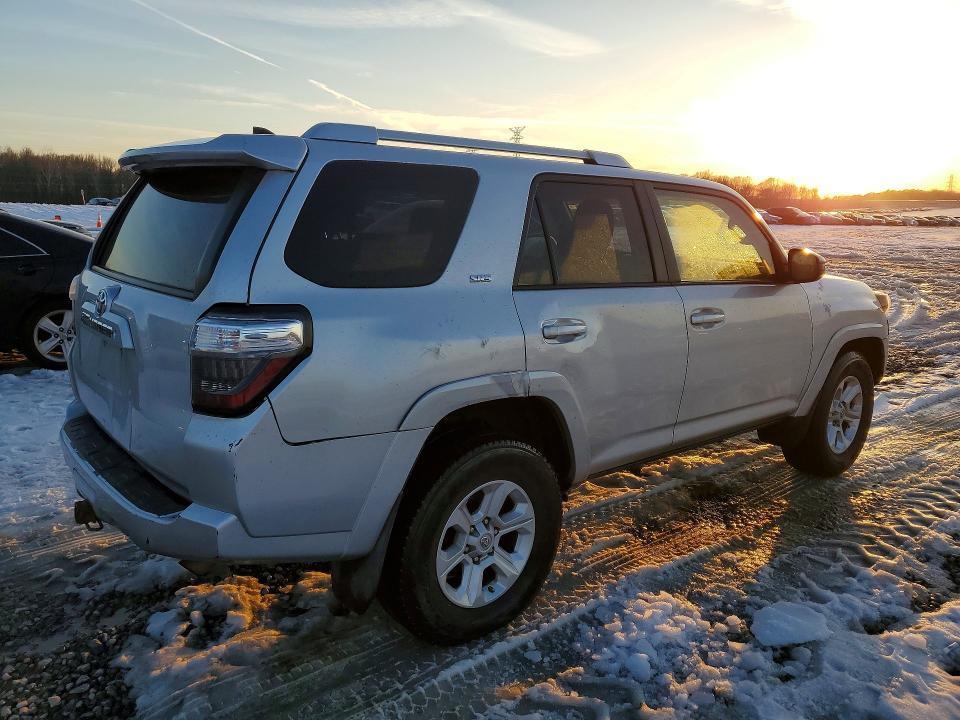 2016 Toyota 4runner SR5