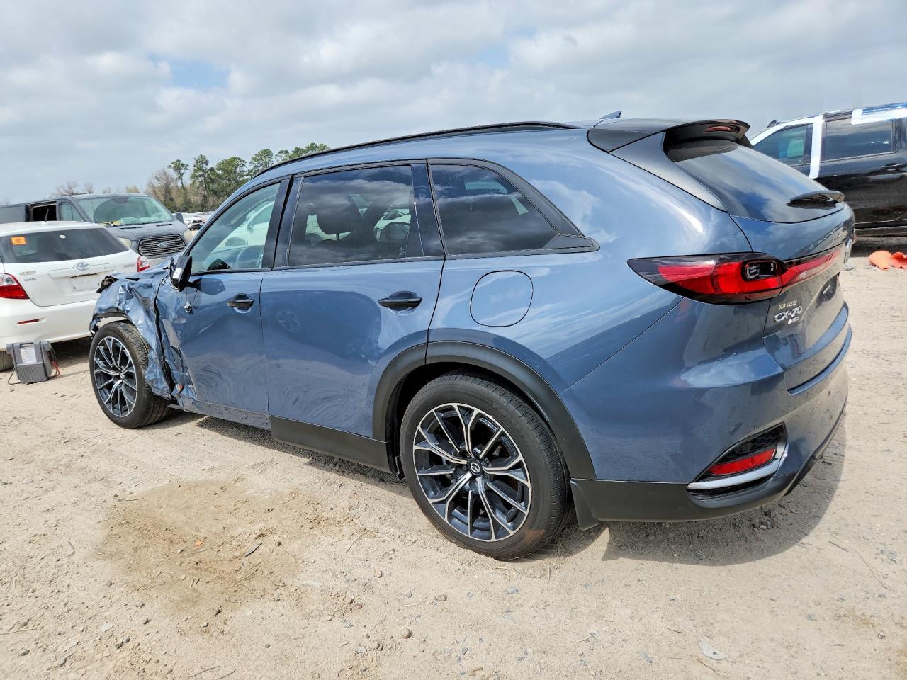 2025 Mazda Cx-70 Premium Plus