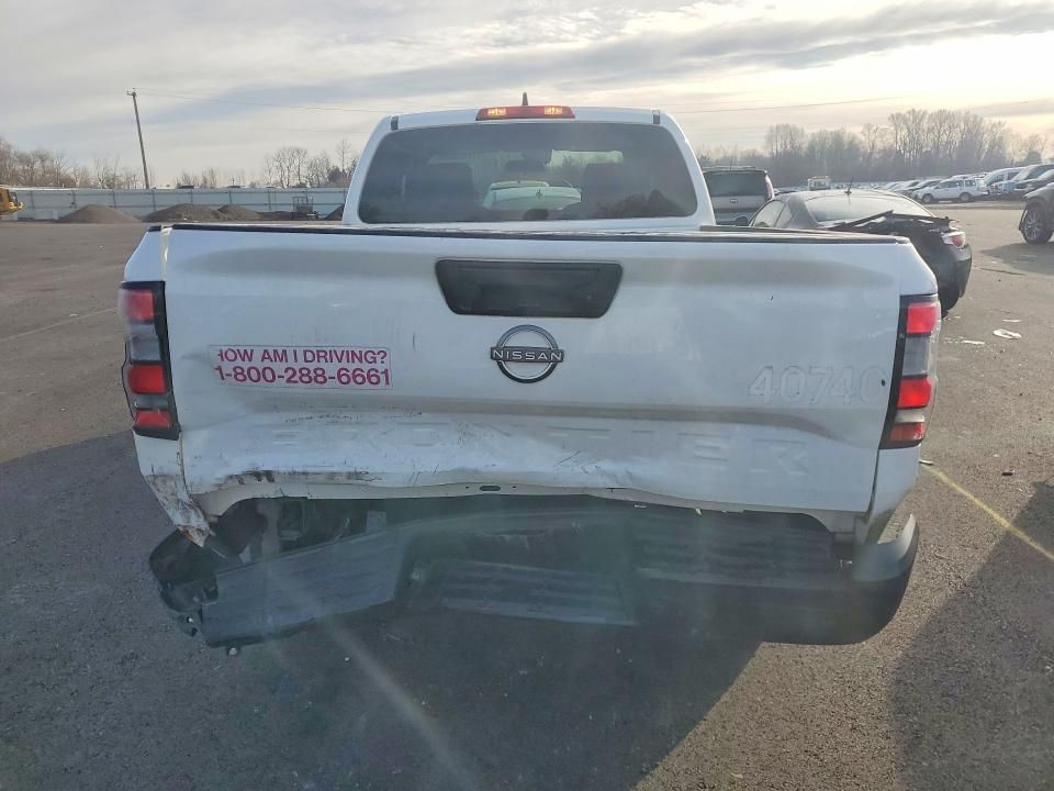 2023 Nissan Frontier s