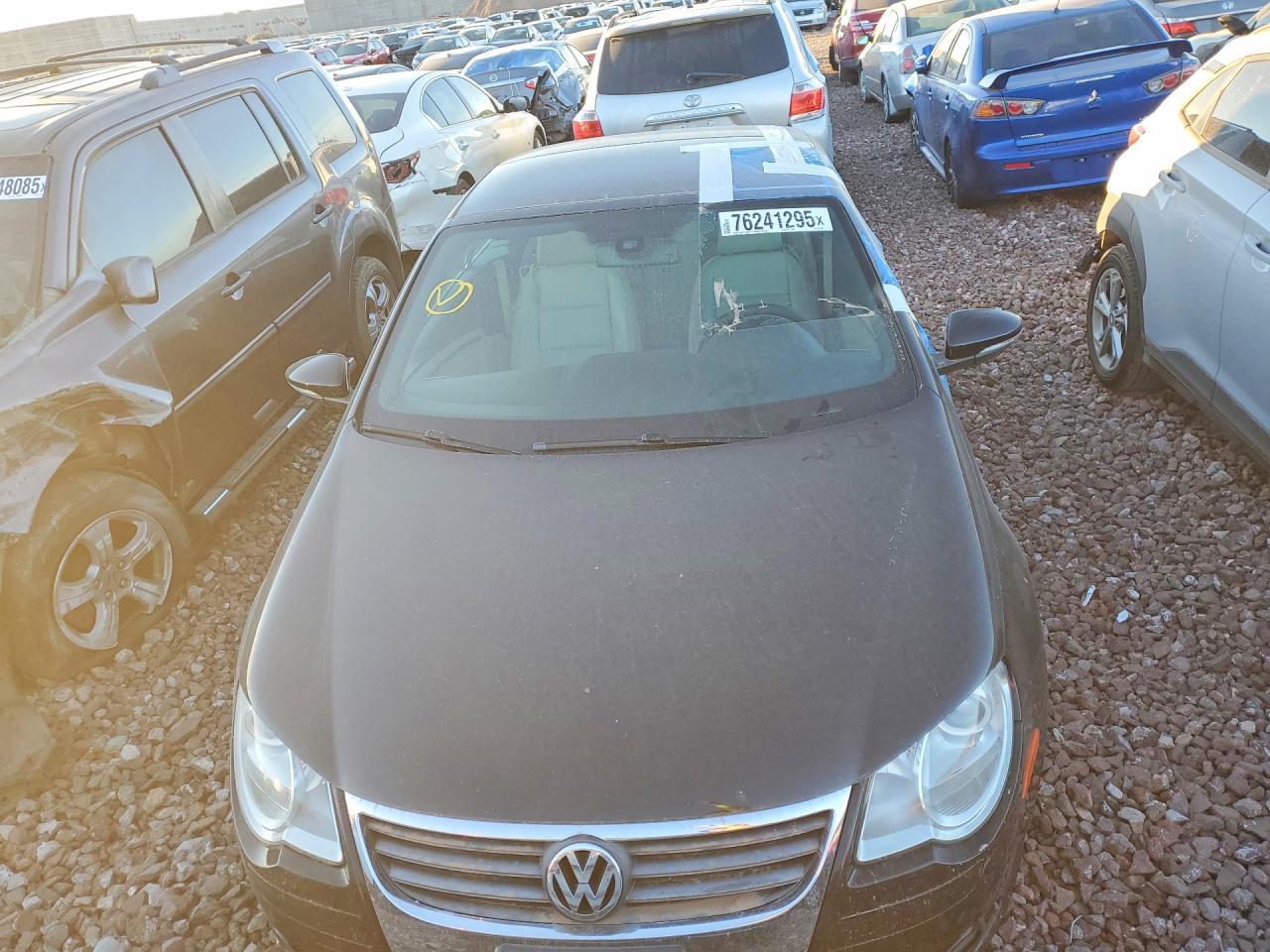 2010 Volkswagen Eos lux