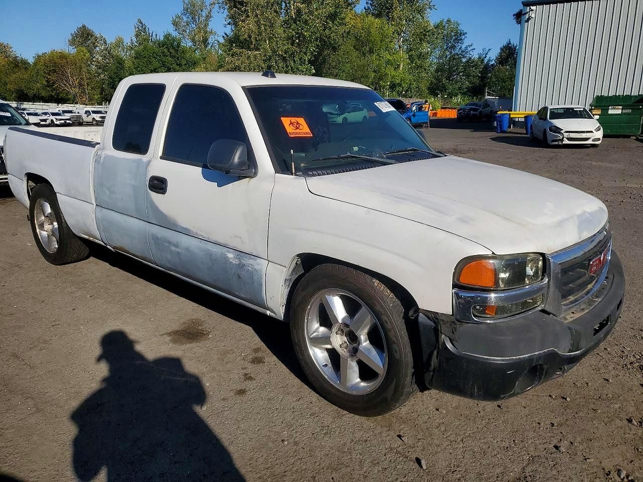 2005 GMC New Sierra C1500