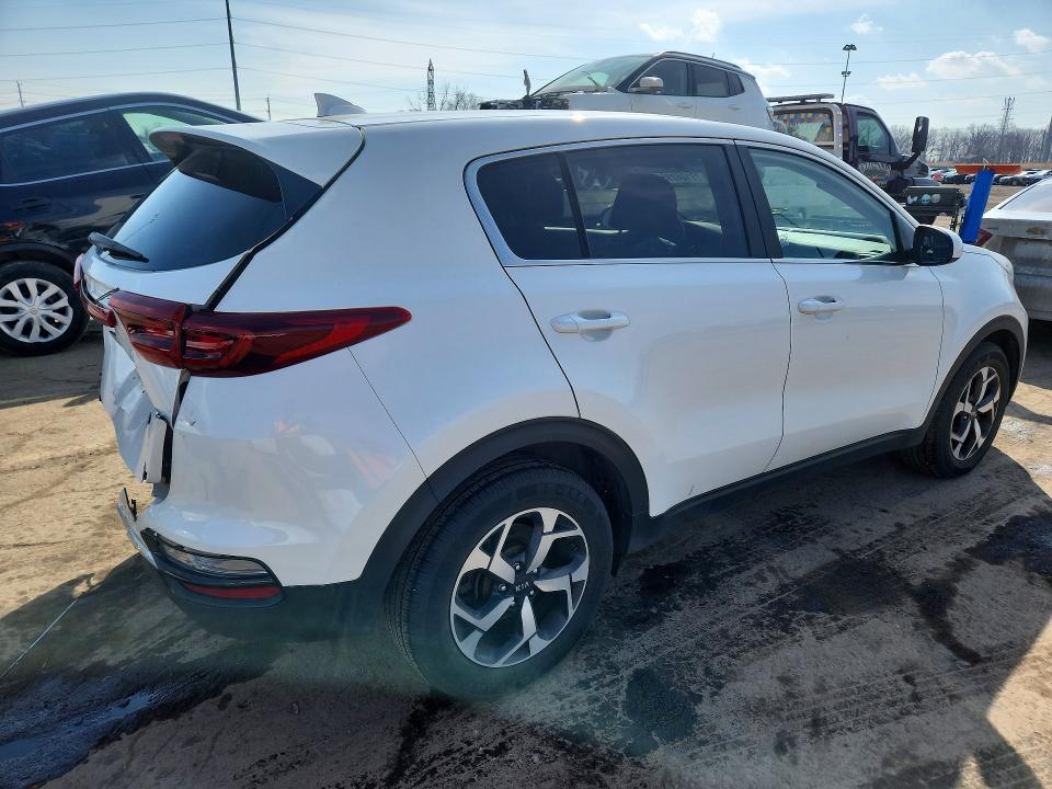 2022 KIA Sportage lx