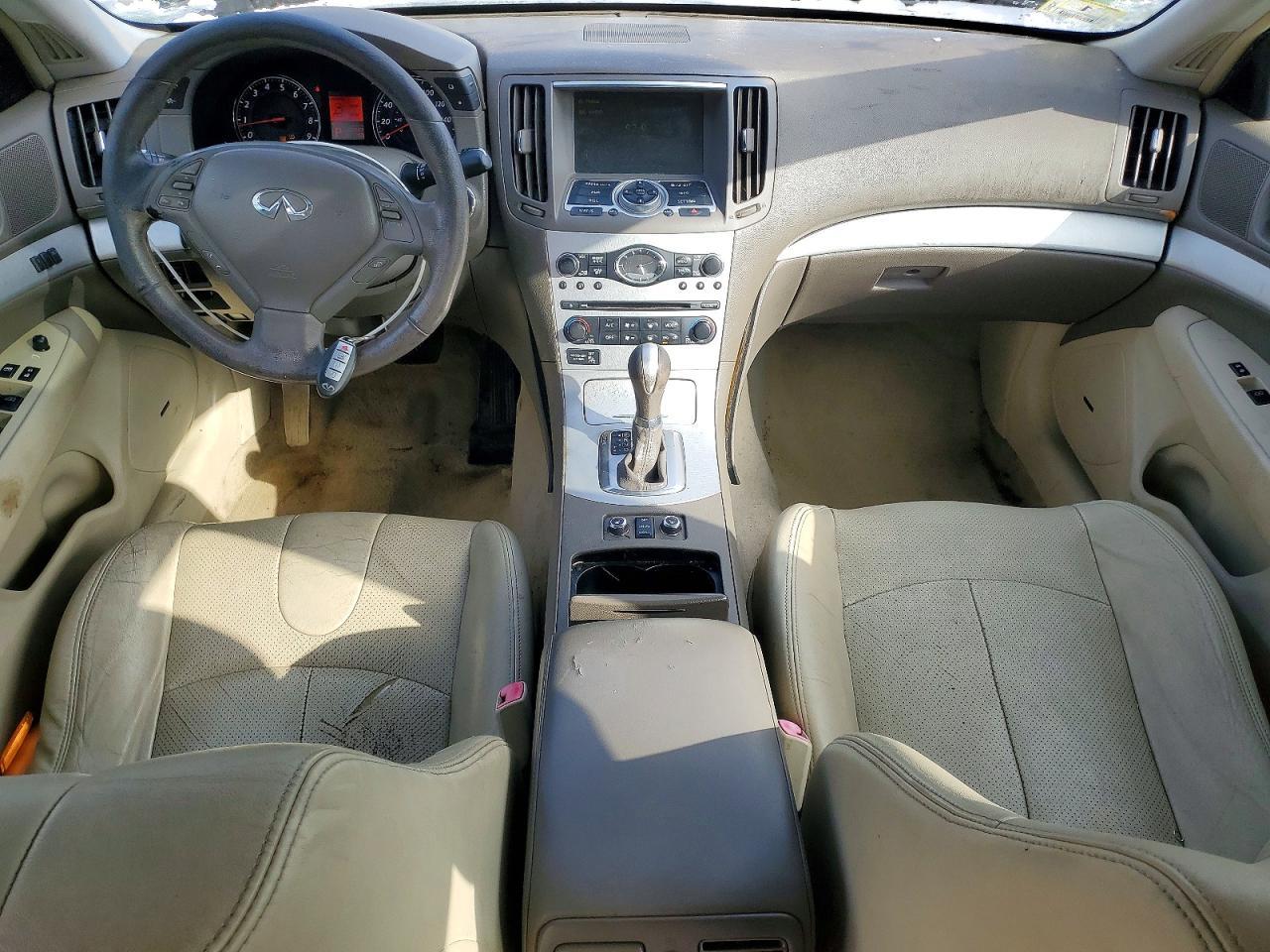 2009 Infinity G37 Sedan x