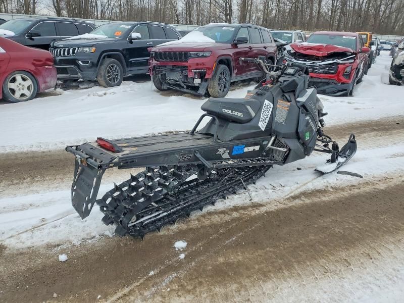2016 Polaris Unknown-Snowmobile