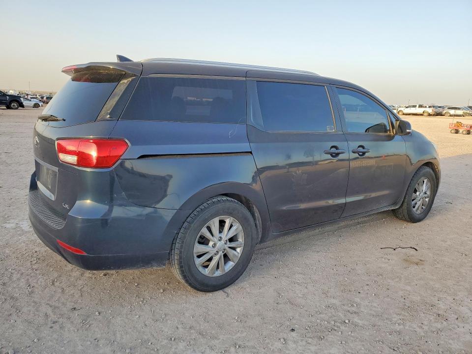 2015 KIA Sedona lx