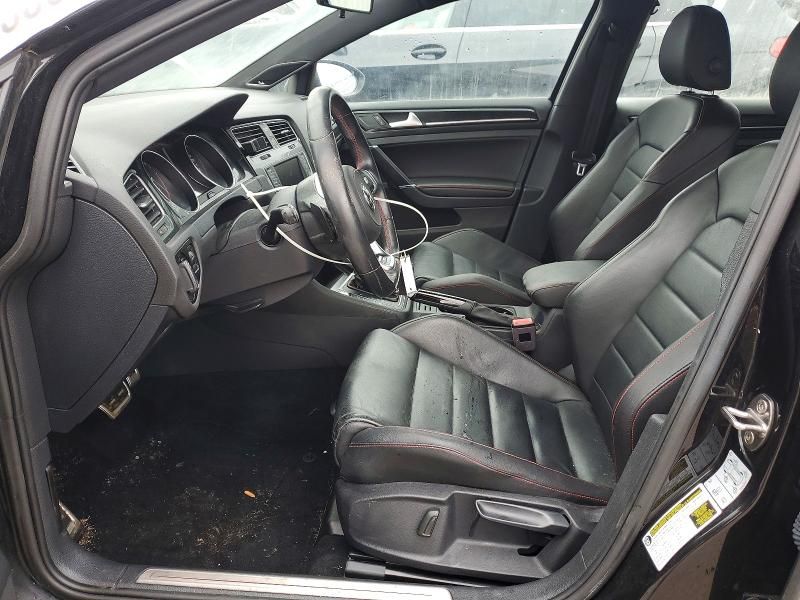 2017 Volkswagen Golf gti