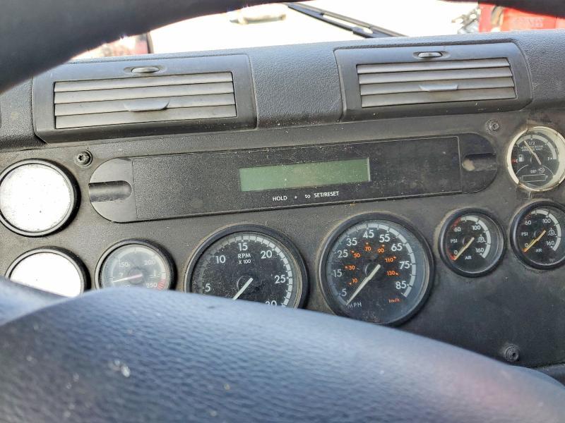 2012 Freigliner 2012 Freightliner Cascadia Semi Truck