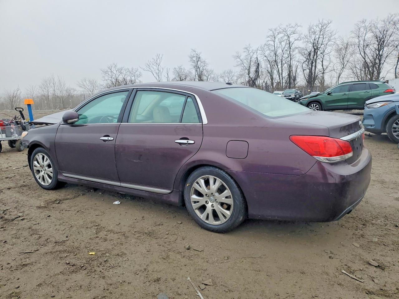 2011 Toyota Avalon Base