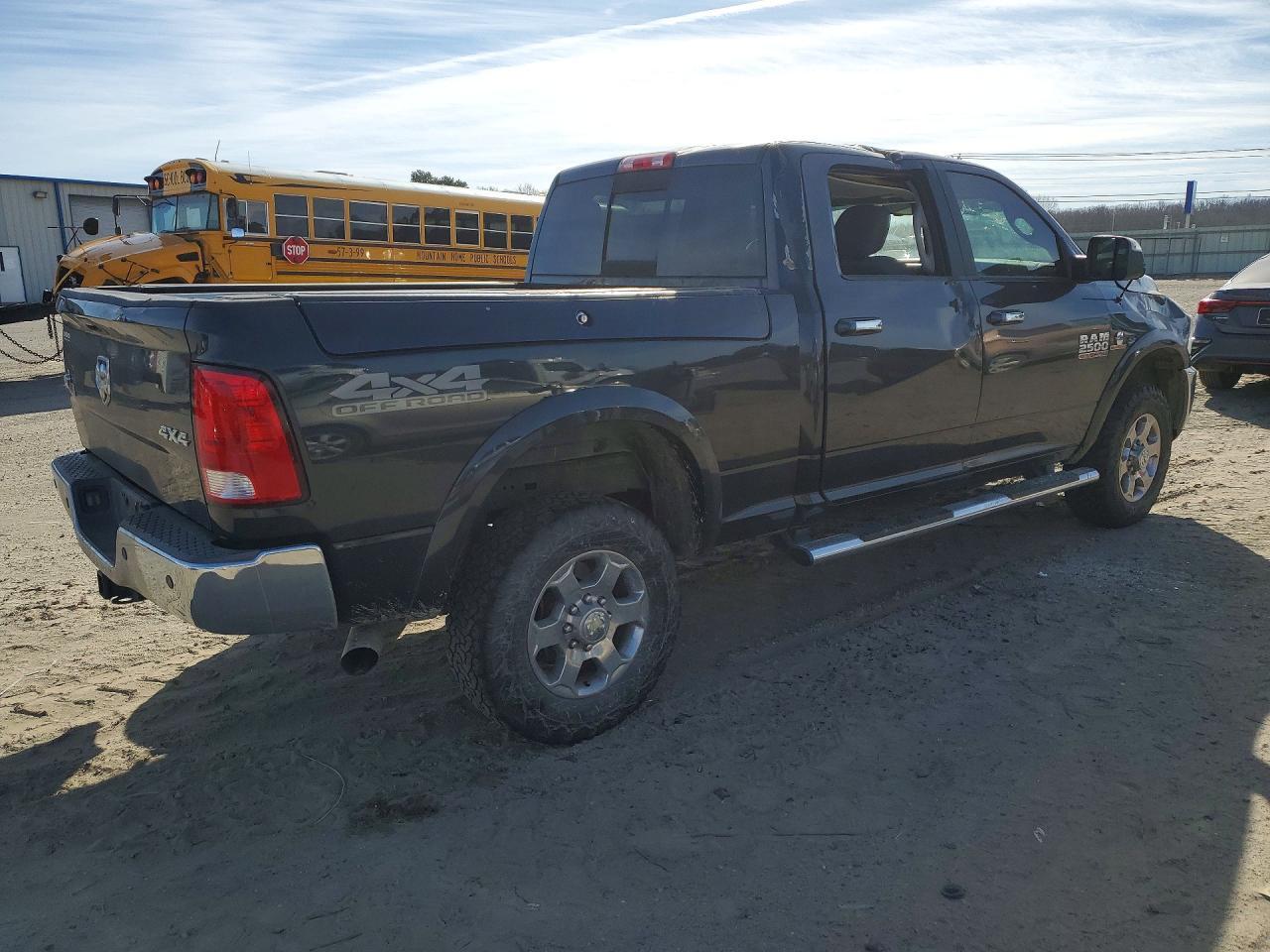2017 Dodge Ram 2500 slt