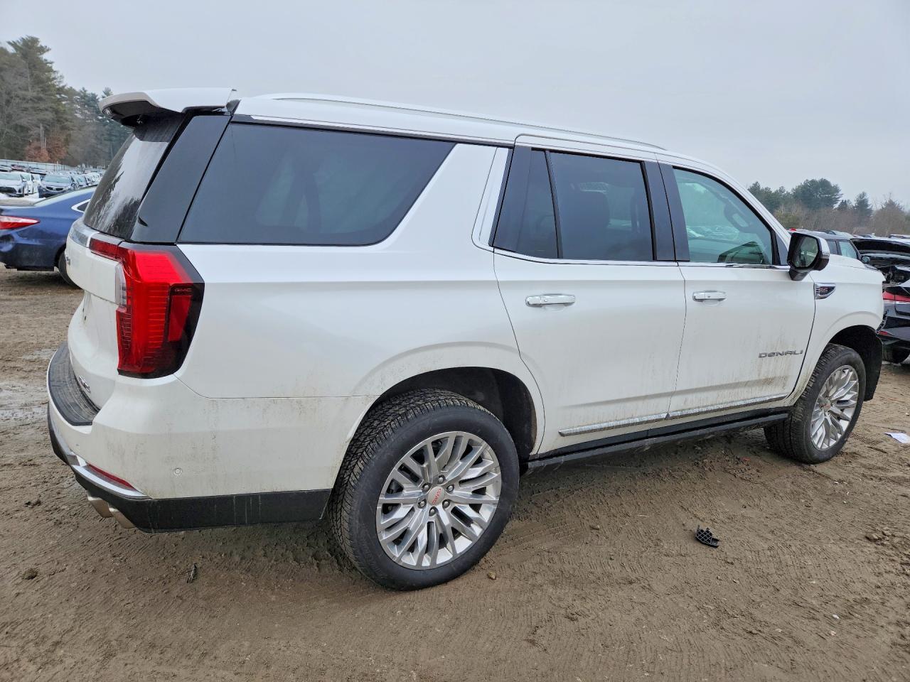 2025 GMC Yukon Denali