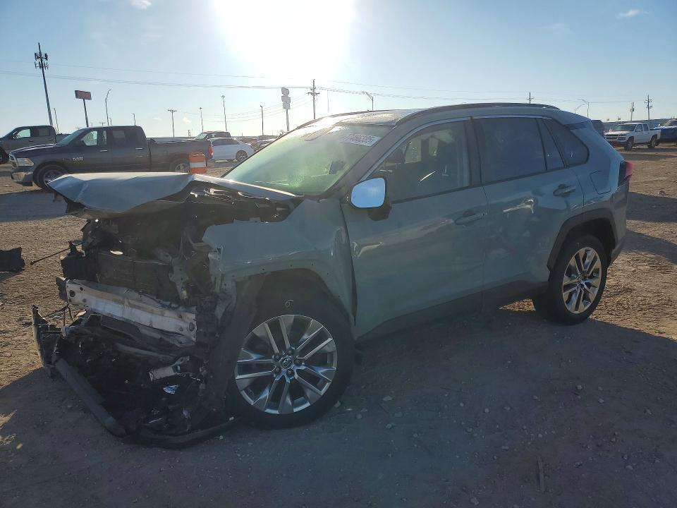 2019 Toyota Rav4 xle Premium