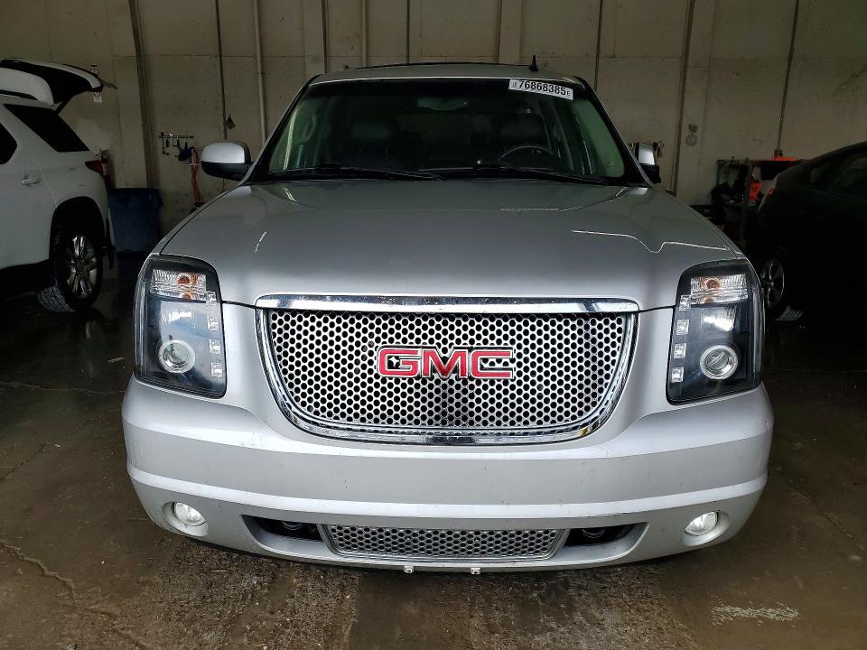 2011 GMC Yukon xl Denali