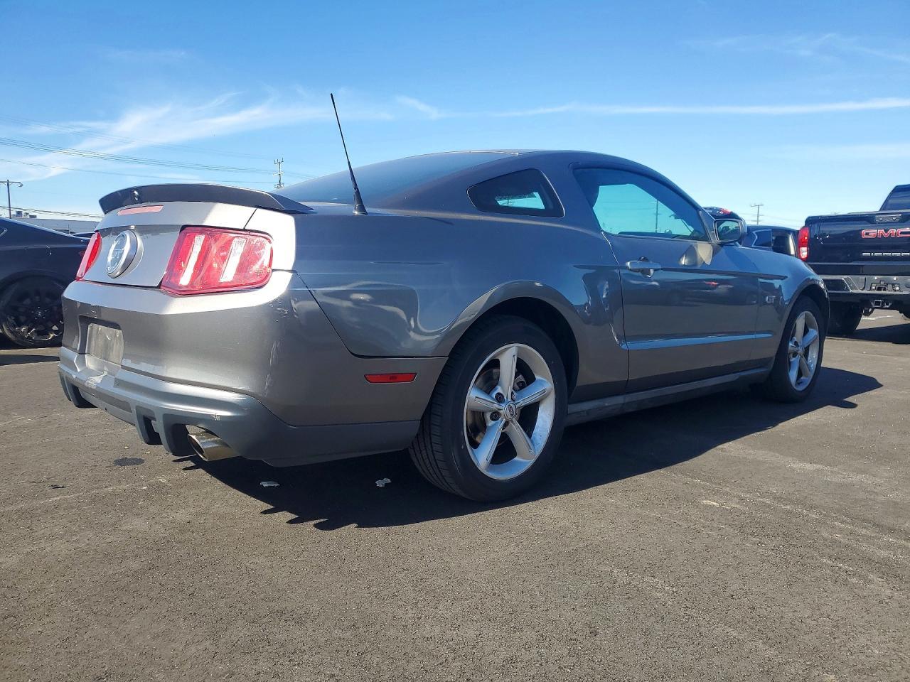 2010 Ford Mustang gt