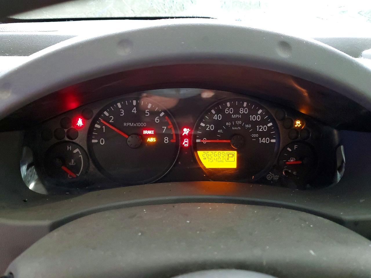 2013 Nissan Frontier s