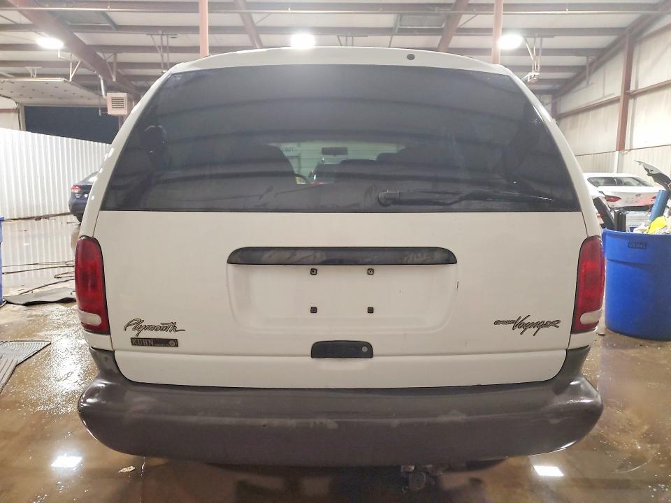 1996 Plymouth Grand Voyager