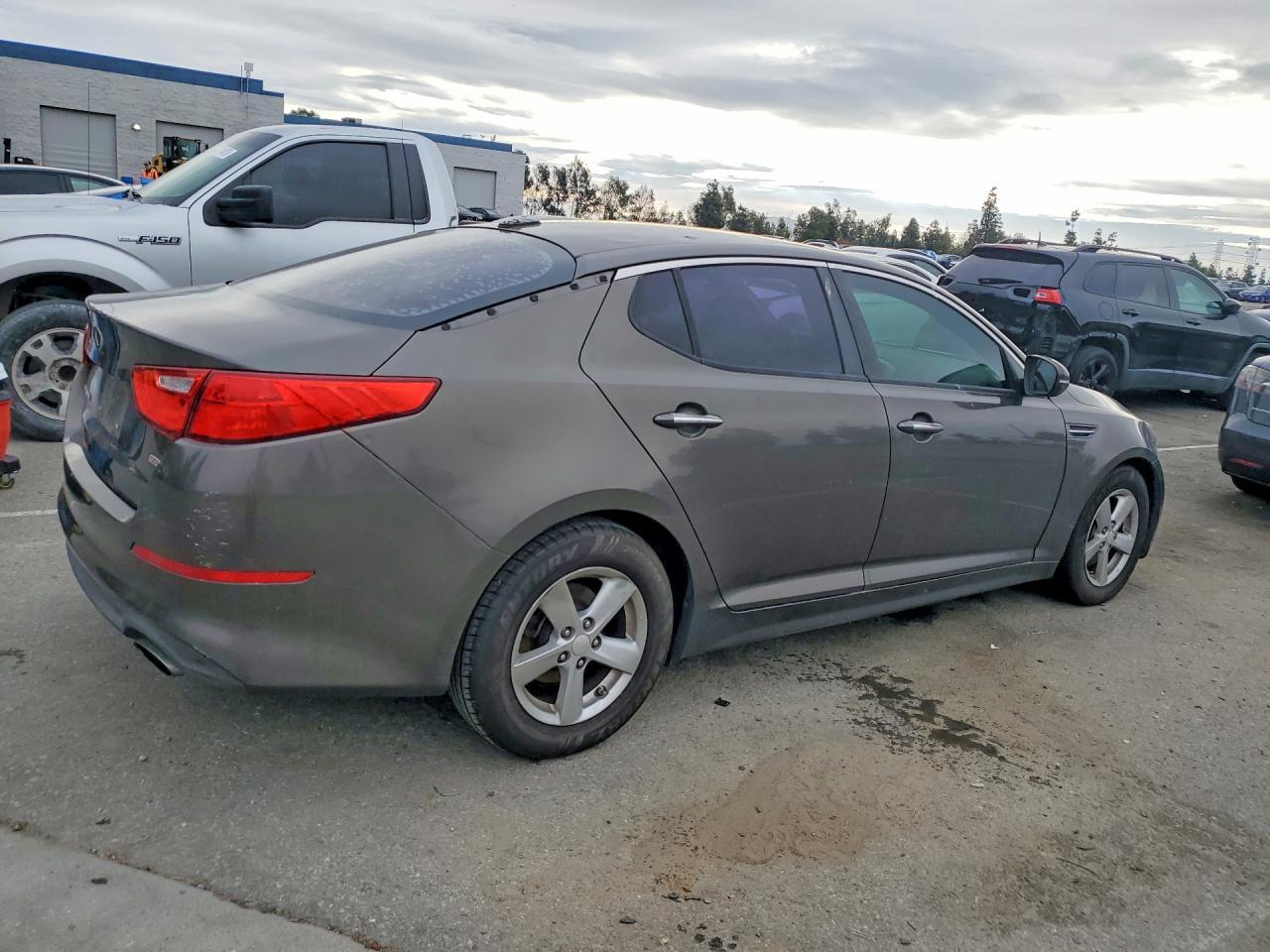 2014 KIA Optima lx