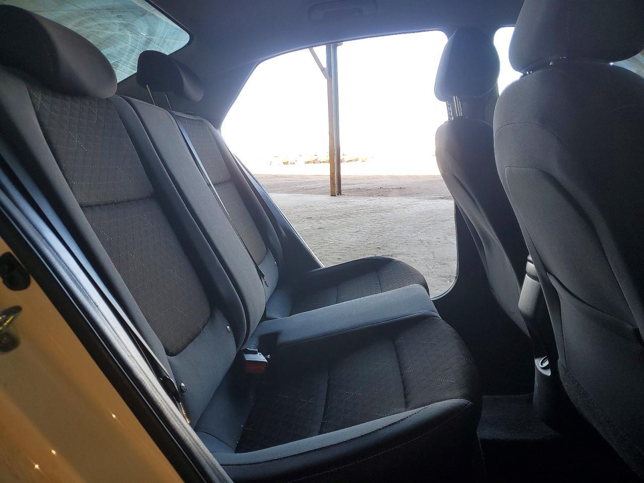 2022 KIA Rio s