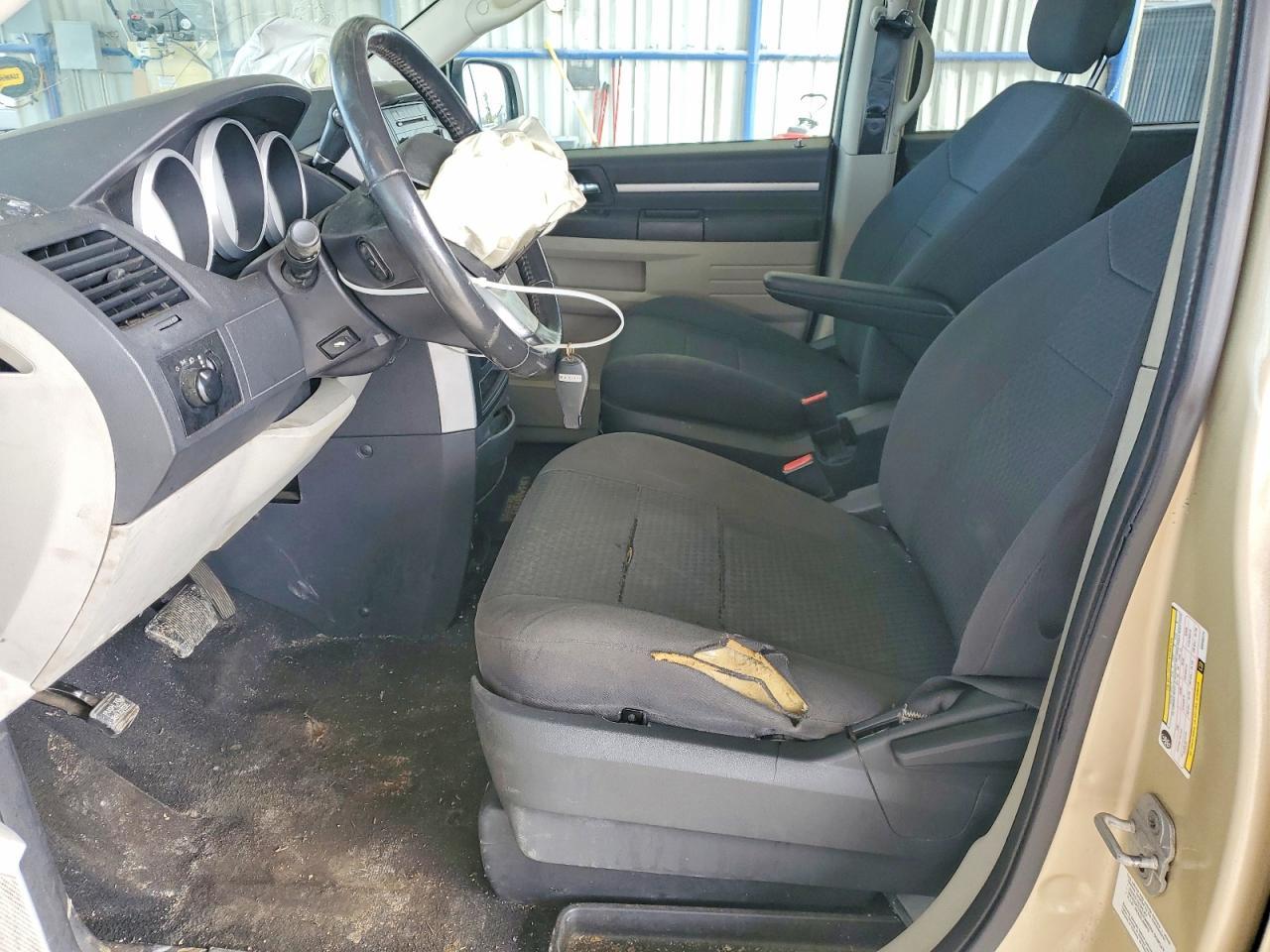 2010 Dodge Grand Caravan Hero