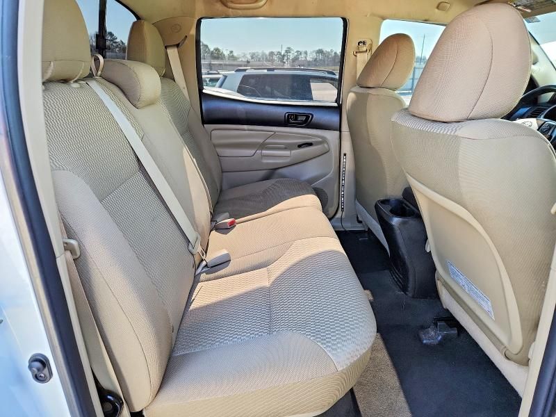 2015 Toyota Tacoma Double cab Prerunner