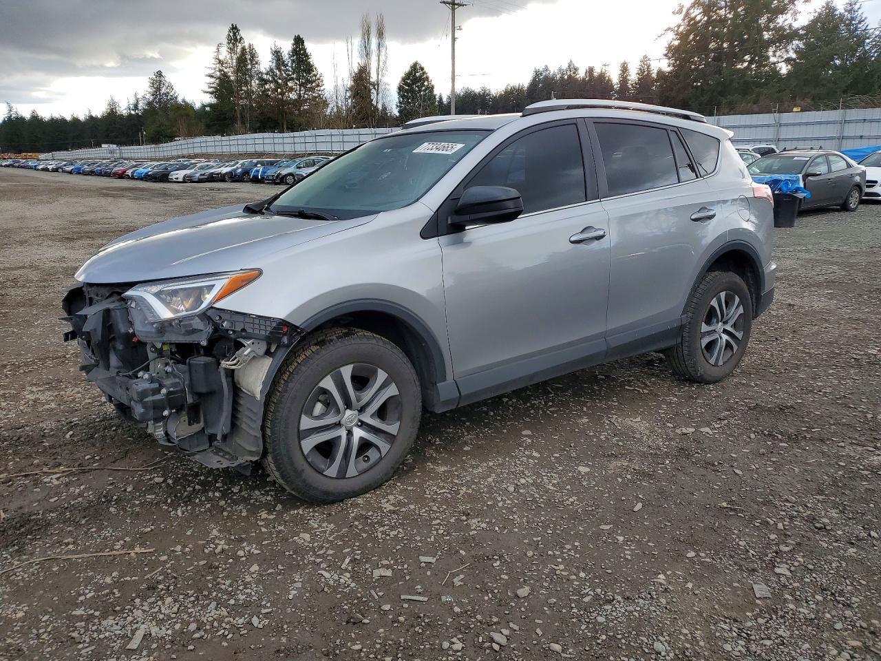 2016 Toyota Rav4 le