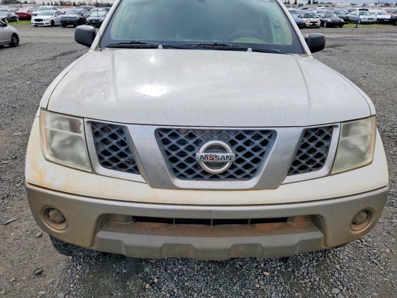 2007 Nissan Frontier Crew Cab LE