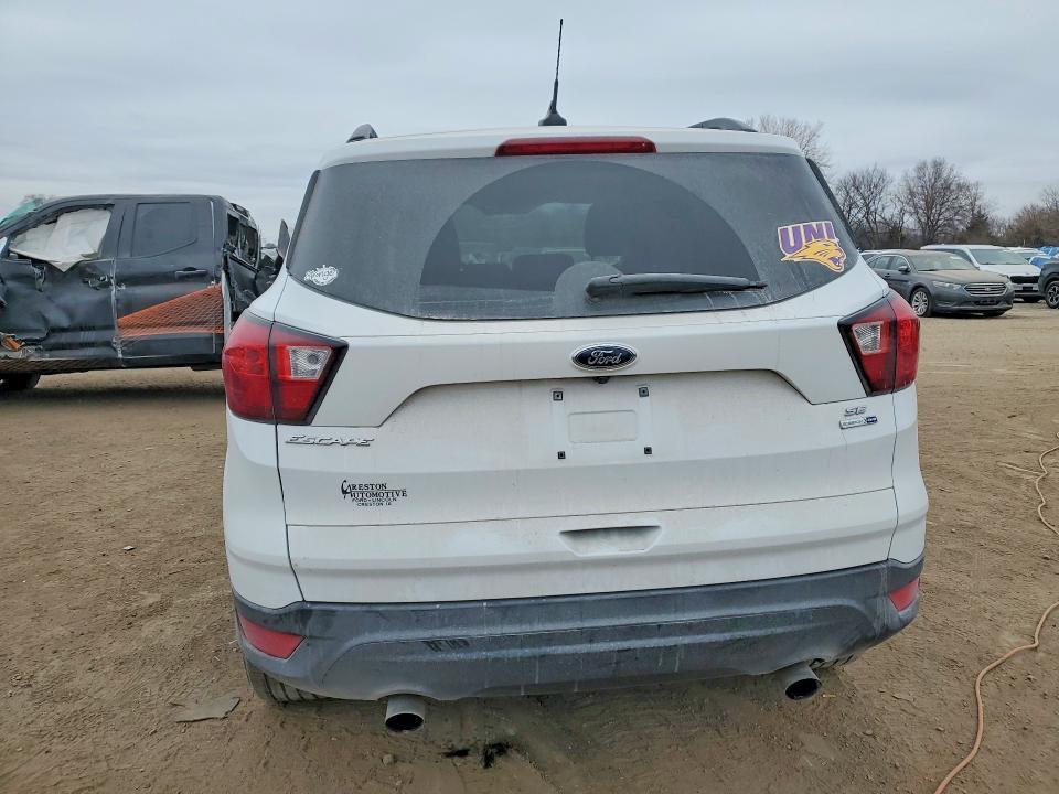 2019 Ford Escape se