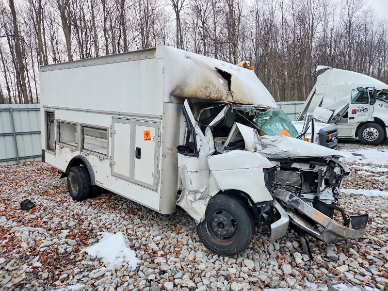 2024 Ford 2024 PC Ford E450 Super