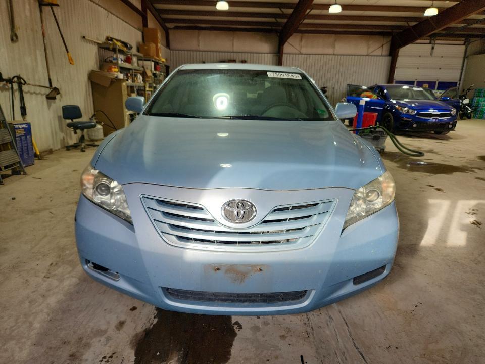 2009 Toyota Camry le