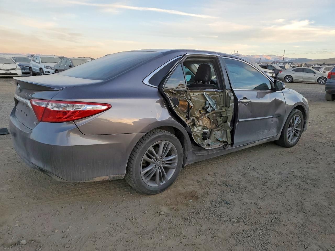 2017 Toyota Camry le