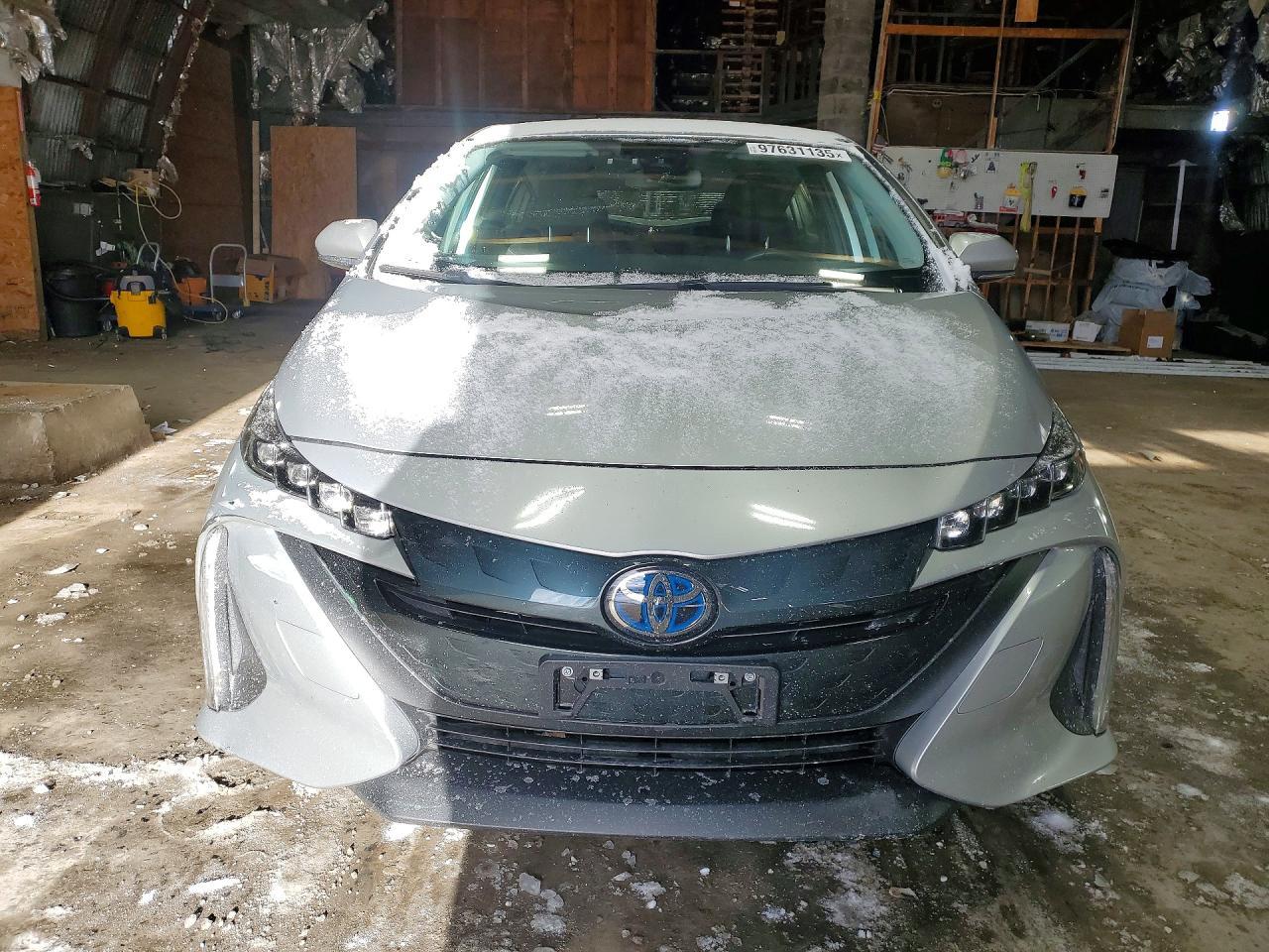 2022 Toyota Prius Prime le