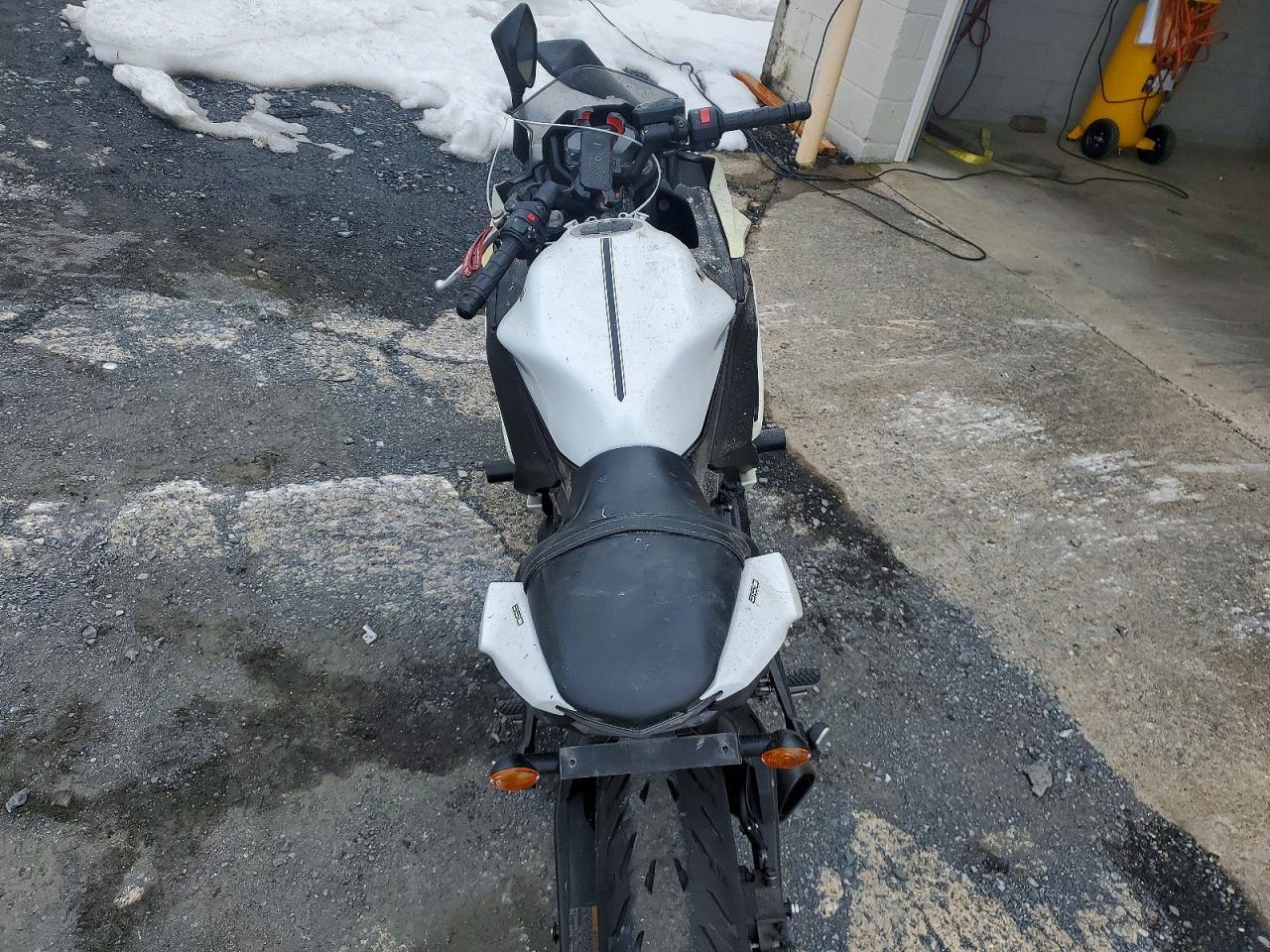 2020 Kawasaki EX650 N