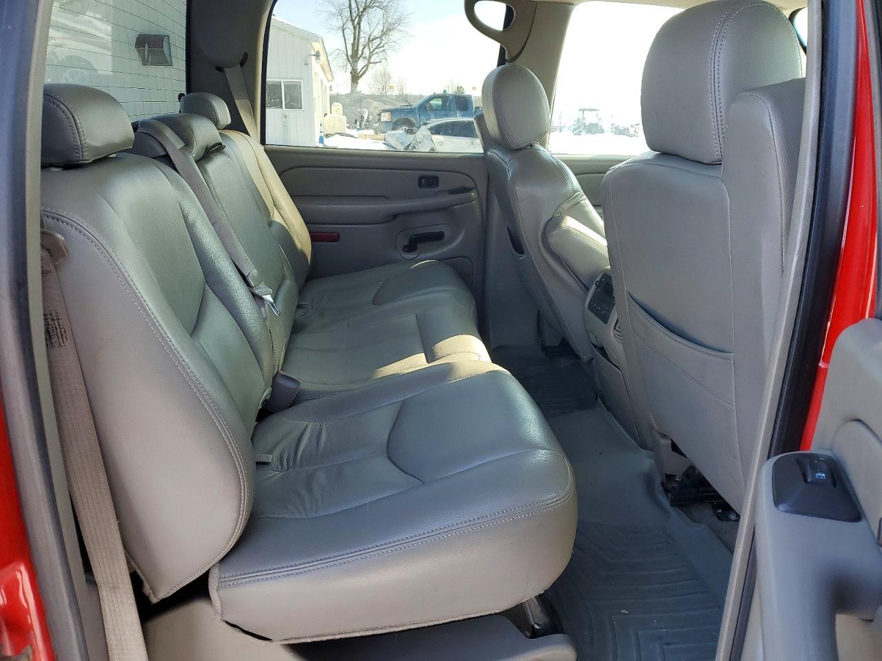 2004 GMC New Sierra K3500