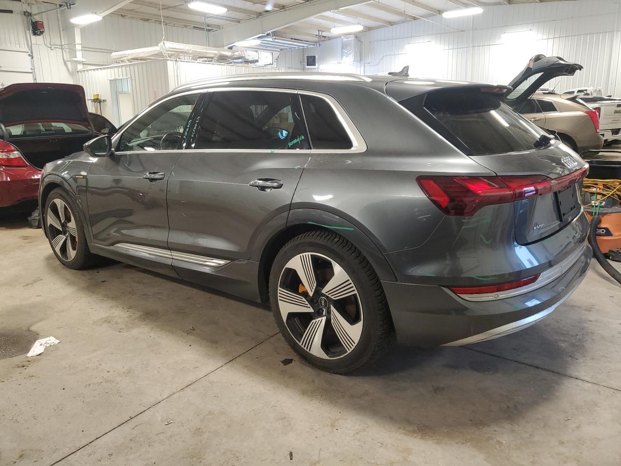 2019 Audi E-tron Prestige
