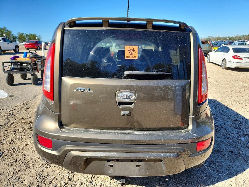2012 KIA Soul +