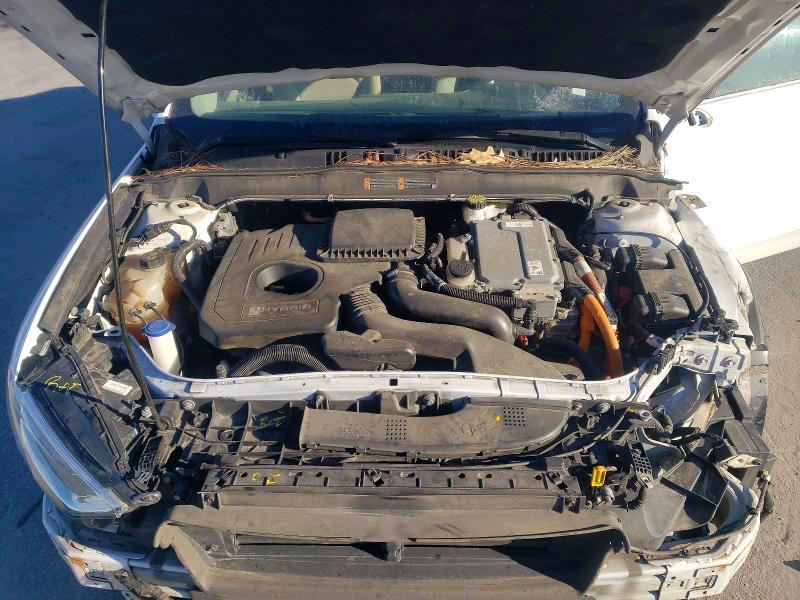 2018 Ford Fusion se Hybrid