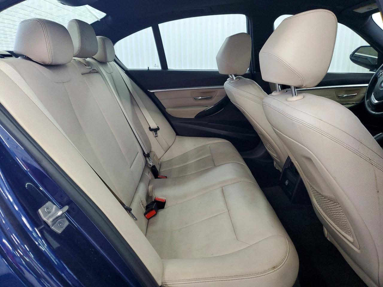 2018 BMW 330 i