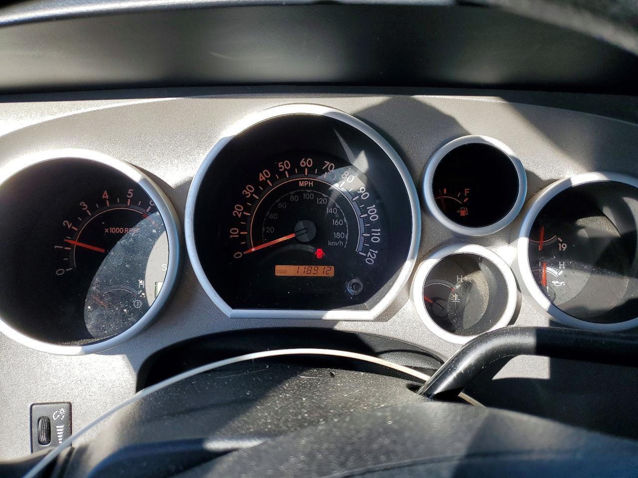 2013 Toyota Tundra Double cab SR5