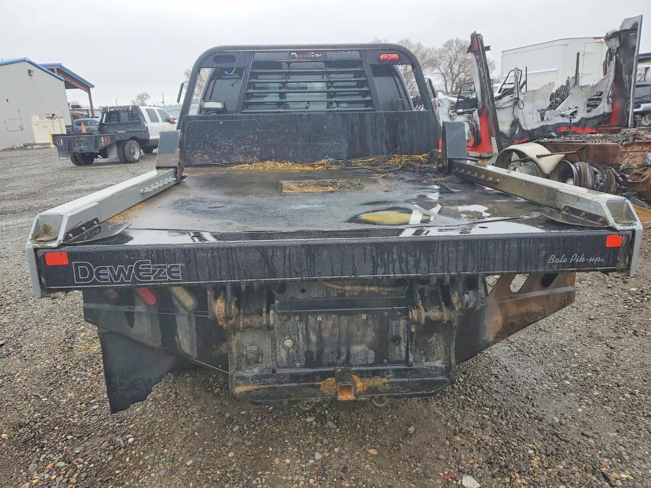 2014 Ford F350 Super Duty Flatbed Truck