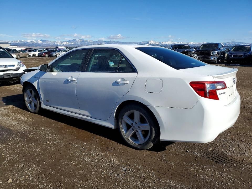 2014 Toyota Camry Hybrid