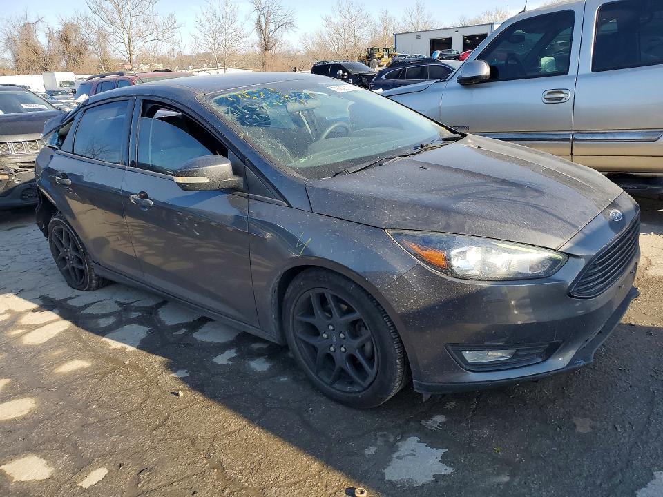 2016 Ford Focus se
