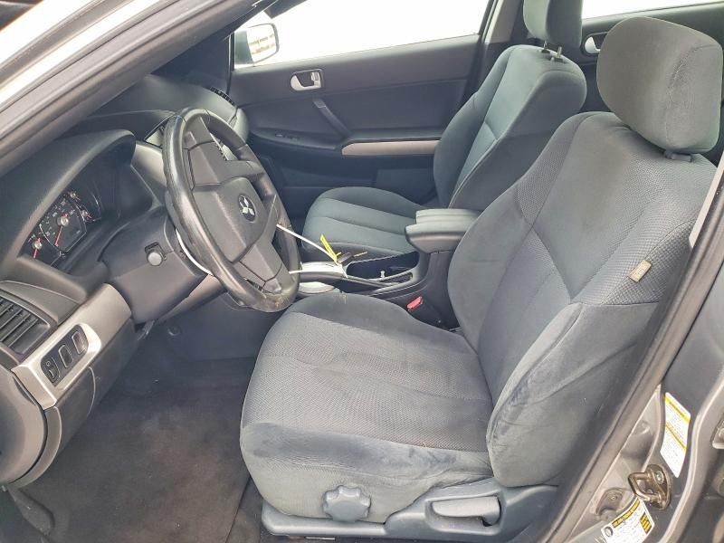 2006 Mitsubishi Galant es Medium