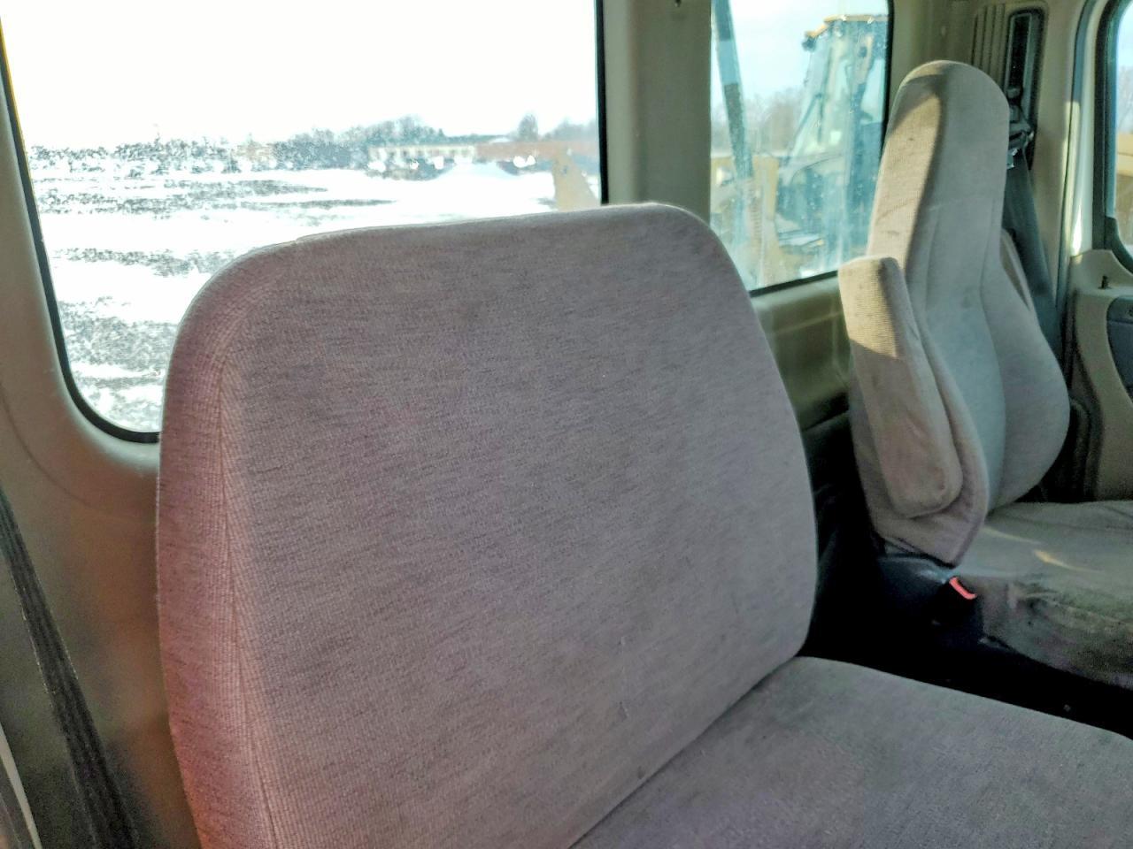 2016 Freightliner Cascadia 125 Semi Truck