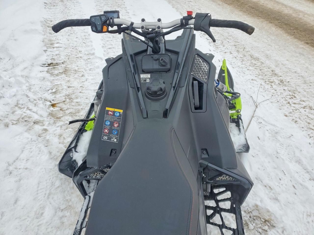 2023 Polaris Snowmobile